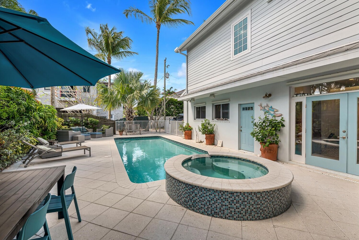 Photo 18 of The Perfect Olde Naples Beach Lifestyle Experience - Walk to Beach & 5th Ave S