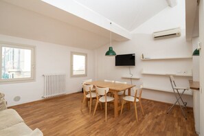 Dining - Ghiberti House in Florence by Mmega (Firenze)