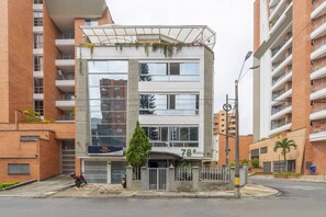 Front of property - Ayenda Coliving la 78A (Medellin)
