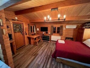 2 makuuhuonetta, ilmainen Wi-Fi, vuodevaatteet