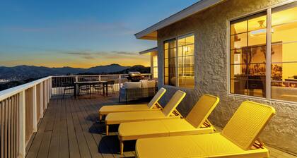 Observatory, Game Room, Hot tub, Fire Pit, BBQ, 360° View at Observatory Retreat