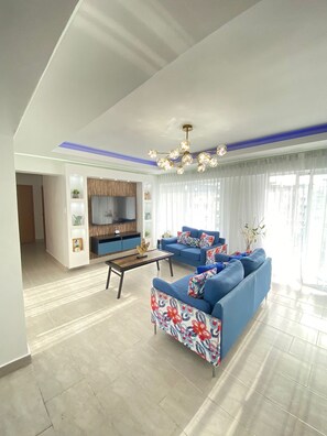 Smart TV - Amazing view at Riviera Colonial & zona Colonial (Villa Duarte)