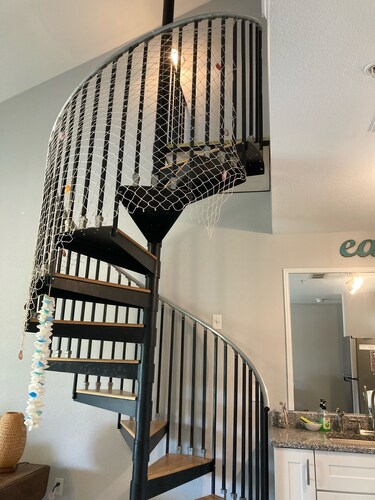 LOCATION!!  FISHING & SCALLOPING!  MINUTES TO GULF!