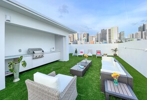 Terrace/patio - BRAND NEW DESTINY 2 (Miami)