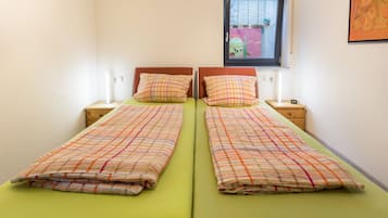 1 室のベッドルーム、WiFi (無料)、ベッドシーツ