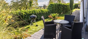 Apartment Lago with Garden, Terrace & Wi-Fi