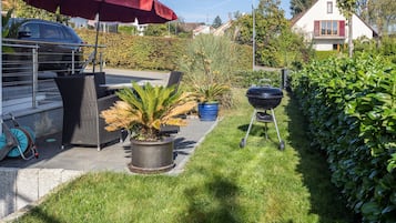 屋外ダイニングエリア