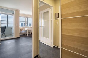 �المنشأة من الداخل