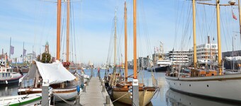 Vacation Apartment "Ferienwohnung Ausblick" in the city center of Bremerhaven