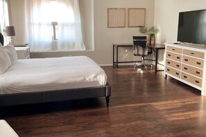 5 chambres, bureau, fer et planche à repasser, Wi-Fi gratuit