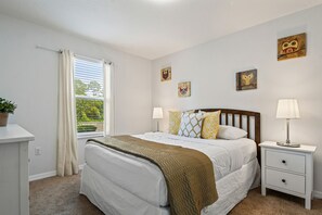 5 chambres, bureau, lit parapluie, Wi-Fi gratuit