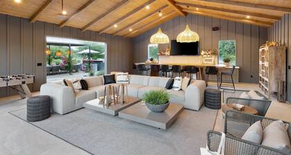 3.9-Acre Estate w/ Pickleball, Bocce, Pool, Golf & Gym | Mesquite38 by AvantStay