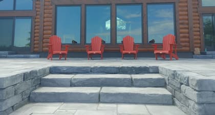 Luxury Lakefront Cabin on Falcon Lake