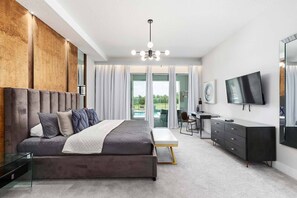 5 Schlafzimmer, BĂŒgeleisen/BĂŒgelbrett, WLAN, BettwĂ€sche