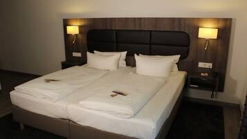 2 Schlafzimmer, Zimmersafe, Schreibtisch, WLAN