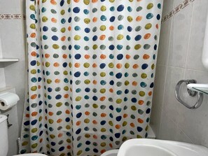 Towels - ZODIAC AB 1ºG -1ª LINEA DEL MAR (Lloret de Mar)