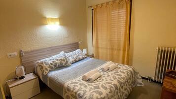 1 chambre, accĂšs Internet, draps fournis