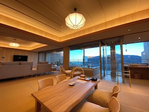 Luxury Suite, Non Smoking, Mountain View | Premium bedding, down comforters, in-room safe, free WiFi - Gen Hakone Gora (Hakone)