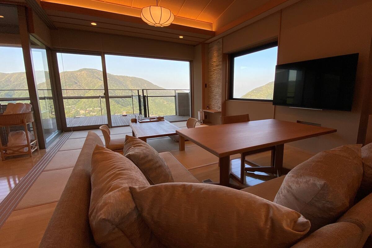 Living area | 55-inch LCD TV with satellite channels, TV, Netflix