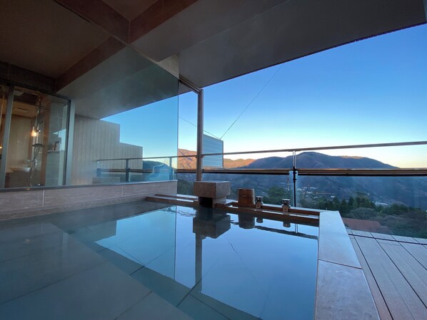 Luxury Suite, Non Smoking, Mountain View | Bathroom | Separate tub and shower, spring water tub, rainfall showerhead