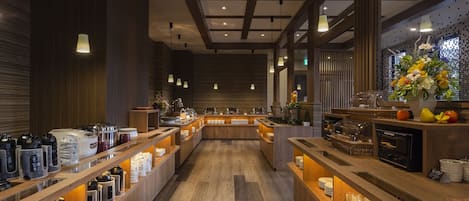 Petit déjeuner buffet