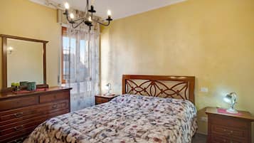 1 sovrum, strykjärn/strykbräda, gratis wi-fi och sängkläder