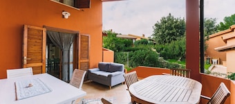 Vacation Home Oasi del Relax near the Beach with A/C, Garden, Terrace & BBQ