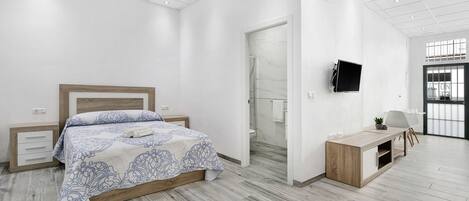 1 Schlafzimmer, Bügeleisen/Bügelbrett, kostenloses WLAN, Bettwäsche