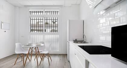 Apartment "Venus 2" not far from the Beach with Wi-Fi & A/C