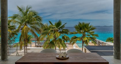 Villa Atlantis