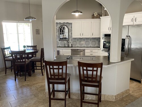 Mesquite Retreat  3 Bedroom,  2 Bath with pool!  Pool is NOT HEATED.