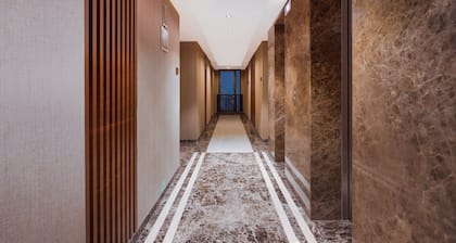 Lemon Tree Hotel, Kalina BKC, Mumbai