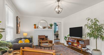 Jungalow Retreat near Swamp Rabbit Trail!