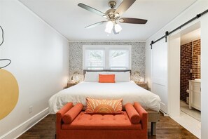 4 Schlafzimmer, Bügeleisen/Bügelbrett, Internetzugang, Bettwäsche