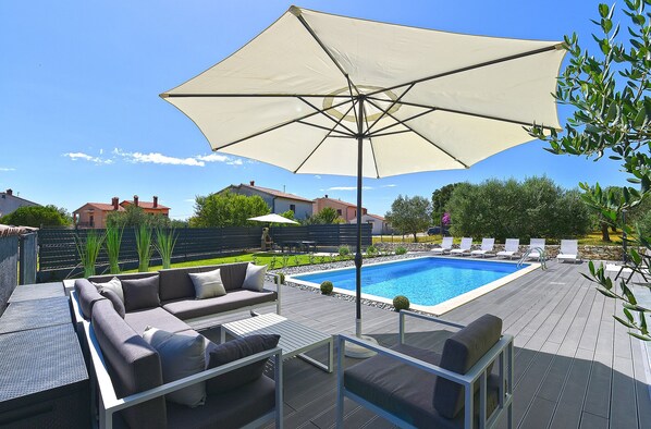 Terrace/patio - Villa 2115/39446 (Istria - Galižana), 5000m from the beach (Galižana)