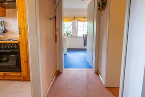 Interior - Vacation apartment 1 - Holiday apartment Haus Lübeck (Penzlin)