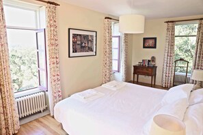 5 bedrooms, iron/ironing board, WiFi, bed sheets - Liiiving in Moledo - Countryside Pool Villa (Cristelo)