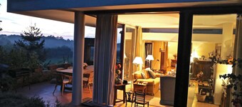 Liiiving in Moledo - Countryside Pool Villa