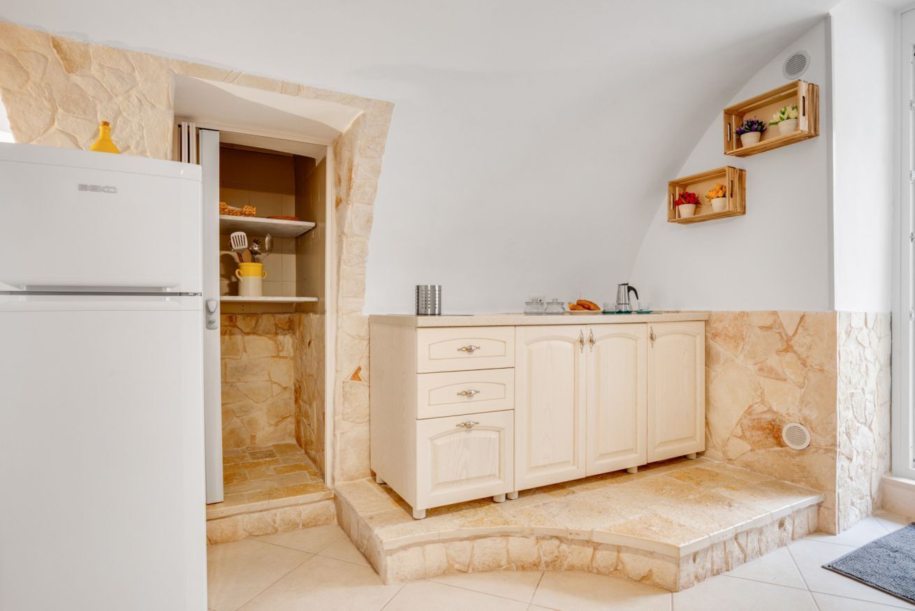 Oven, stovetop
