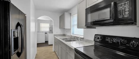 Fridge, microwave, oven, coffee/tea maker