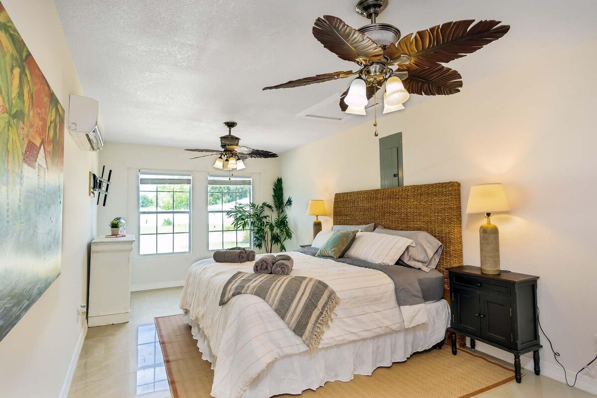 ~Den Delight_Sleeps 9_UNF, Mayo Clinic, & Beach~