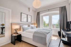 Habitación Signature doble | Ropa de cama hipoalergénica, edredones de plumas, decoración individual