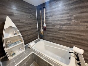 Bathroom - Gulf Front Condo with Stunning Views! (Pensacola)