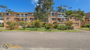 Exterior - Weatherly Close Unit 1 at 12 (Nelson Bay)