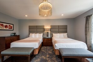 5 bedrooms, in-room safe, desk, iron/ironing board