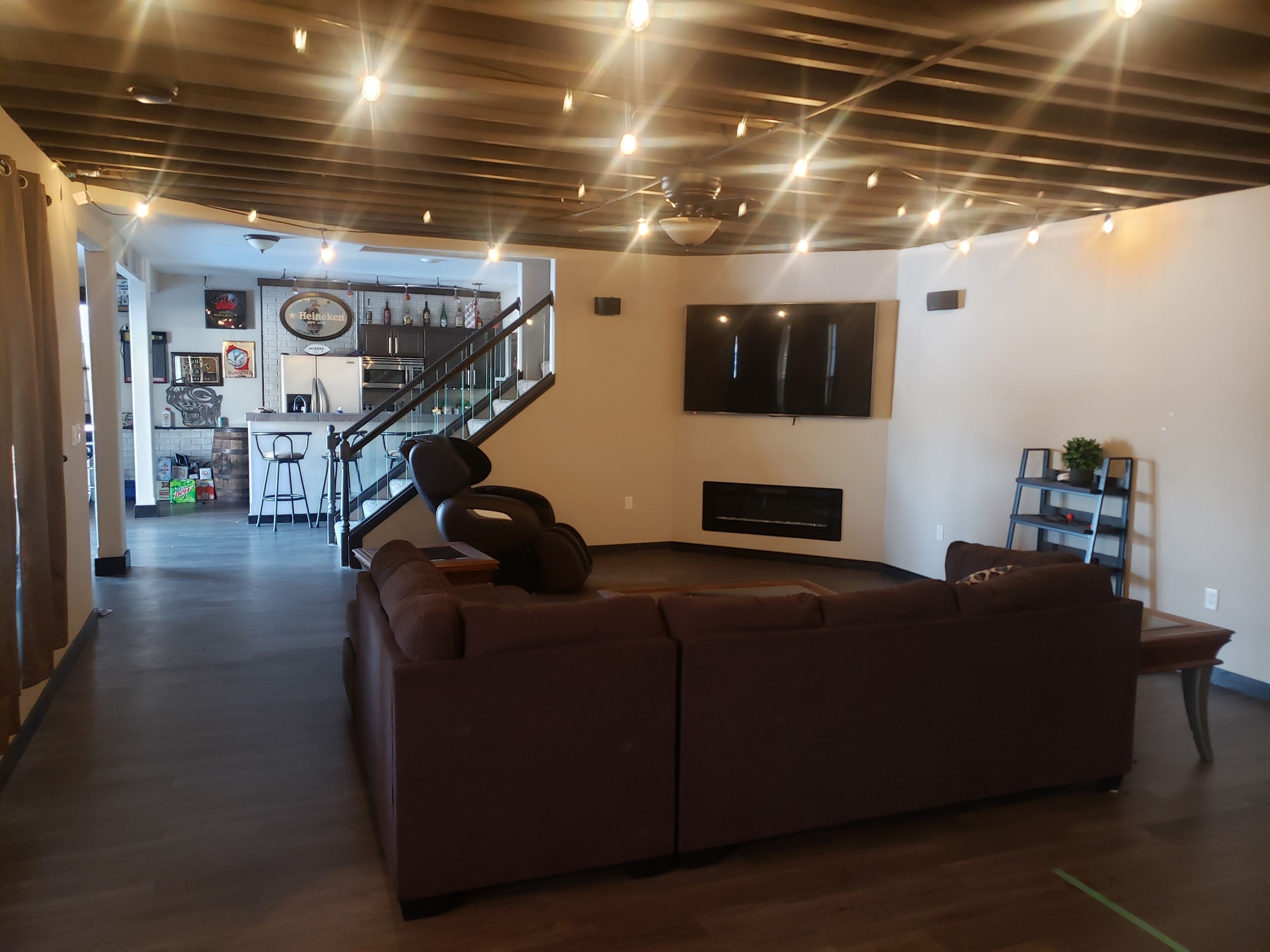 智能电视、壁炉