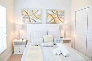 5 bedrooms, free WiFi, bed sheets - 2931 Banana Palm Road 5 Bedroom Townhouse by RedAwning (Kissimmee)