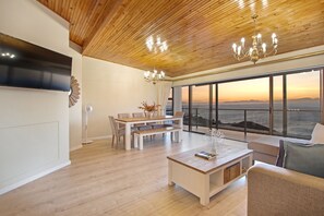 Interior - Zaria Sun Penthouse (Cape Town)