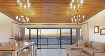 Zaria Sun Penthouse