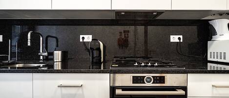 Fridge, microwave, oven, stovetop